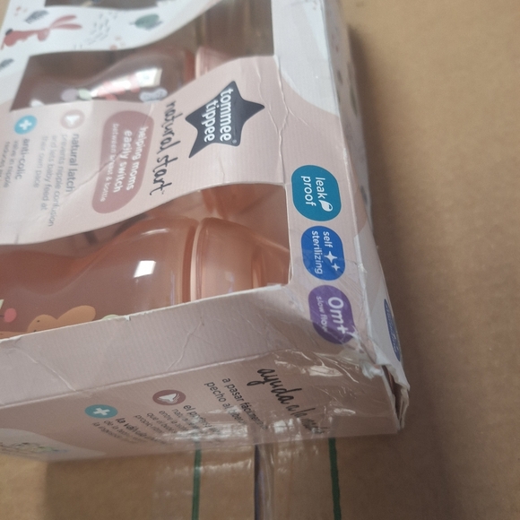 Tommee Tippee Natural Start Anti-Colic Baby Bottle, 9oz, Slow-Flow- New - Picture 2 of 4